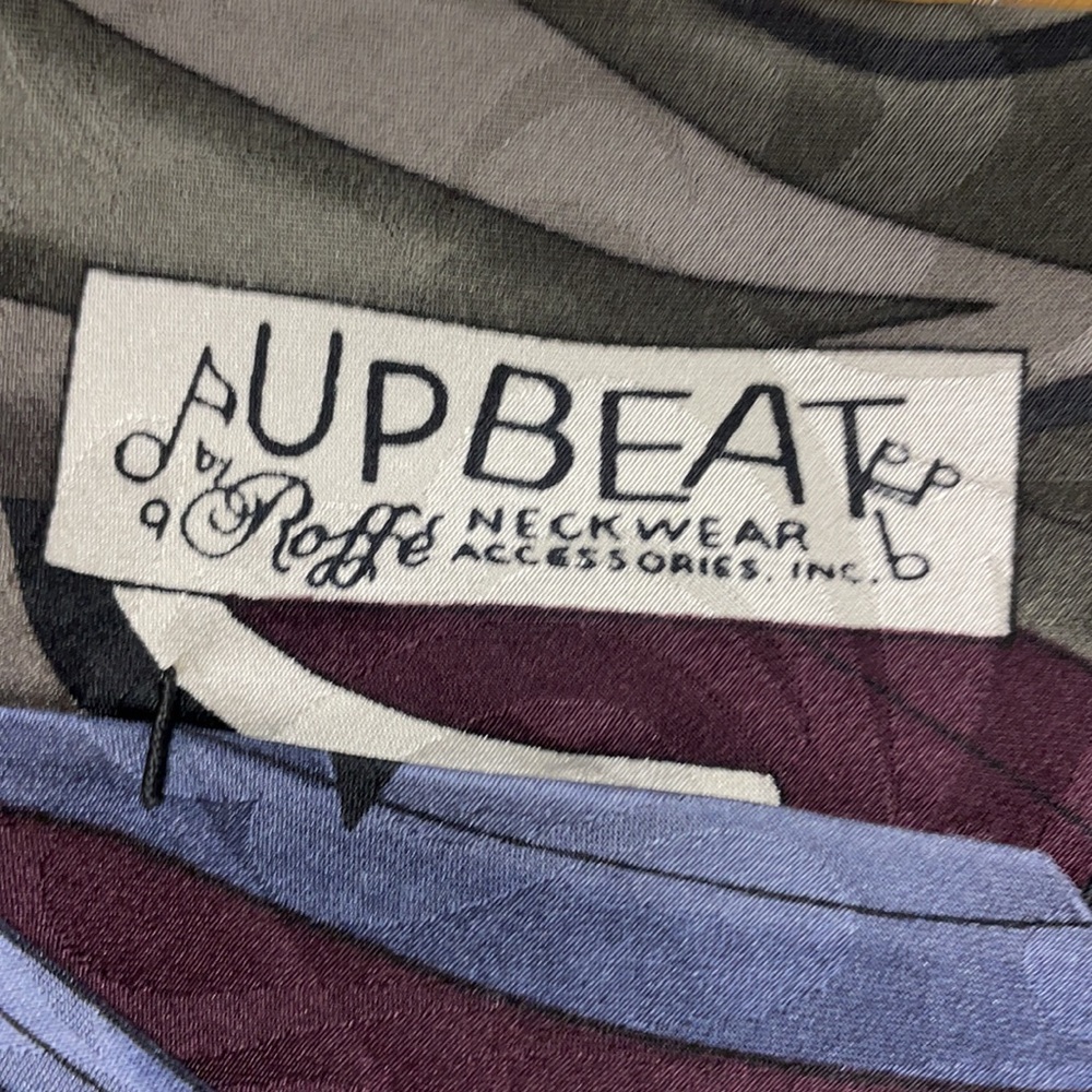 Chez Roffé Music Note Tie | UpBeat By Roffé - Picture 7 of 8